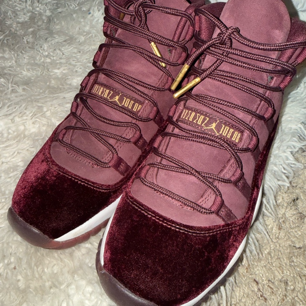 Air Jordan 11 Retro GG Heiress
'Velvet'’